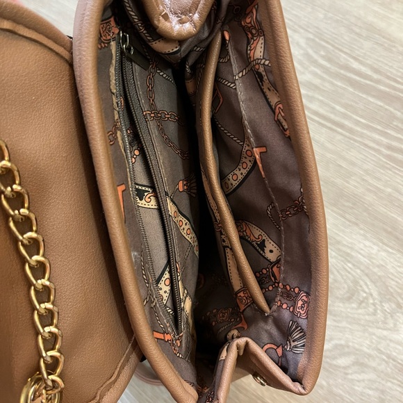 Quilted Tan Backpack - Picture 4 of 5